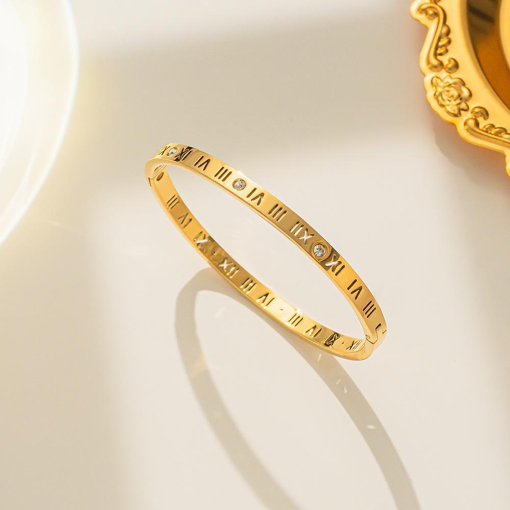 Non-fading Titanium Steel Roman Numerals Bangles