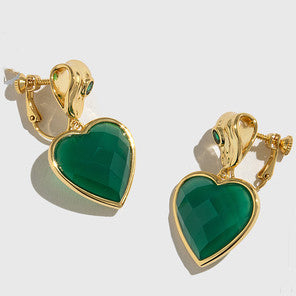 Brincos folheados a ouro vintage em forma de coração em pedra de ágata verde