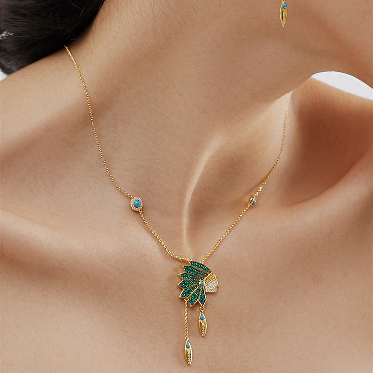 Mysterious Indian Mask 18K Gold Plated Adjustable Blue Turquoise Hao Stone Silver Pendant Necklace for Women