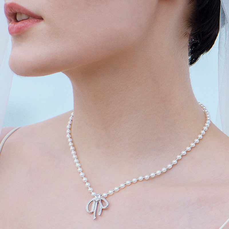 Natural Pearl Bow-knot Pendant Women's Light Luxury Collarbone Chain