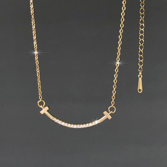 Non-fading Smiley Clavicle Chain Necklace