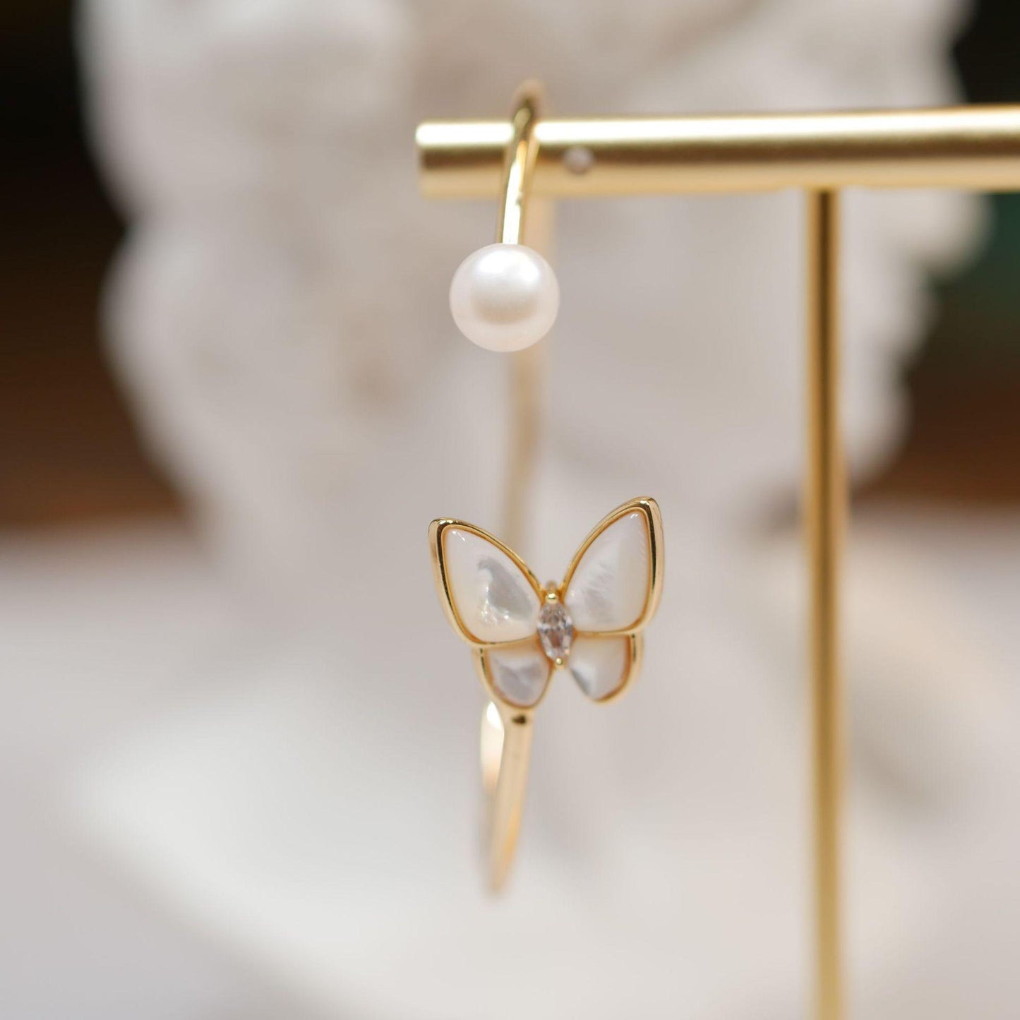 Non-fading Freshwater Pearls Butterfly Bracelet